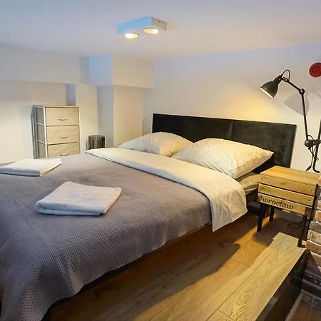 Apartament Loft Studio Airport Blisko Lotniska Zarembowicza Lotnisko فروتسواف المظهر الخارجي الصورة